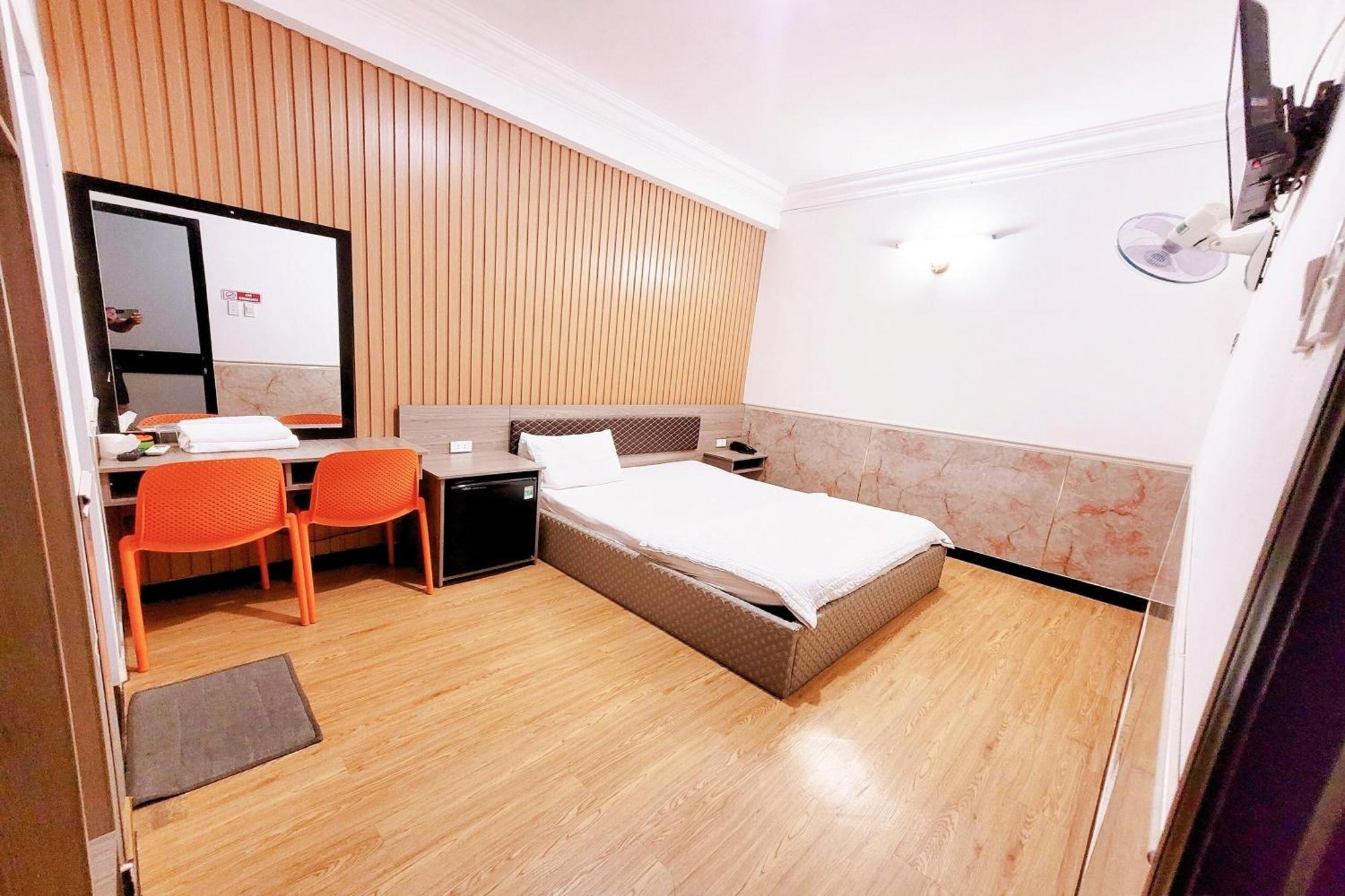 Hoang Nam Hotel Ho Chi Minh City Exterior photo